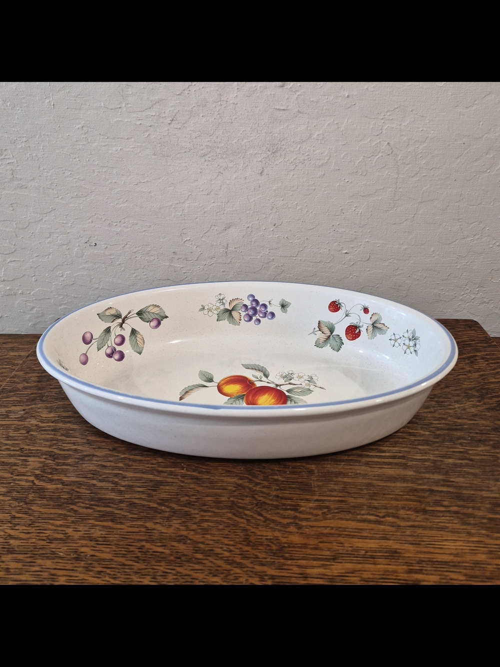 Savoir Vivre "Luscious" 13-inch Oval Baker